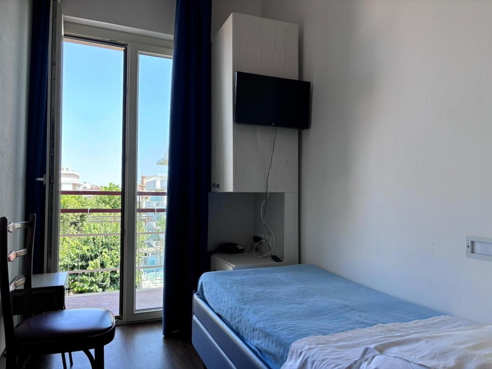 Hotel Belfiore Misano Adriatico Kamer foto